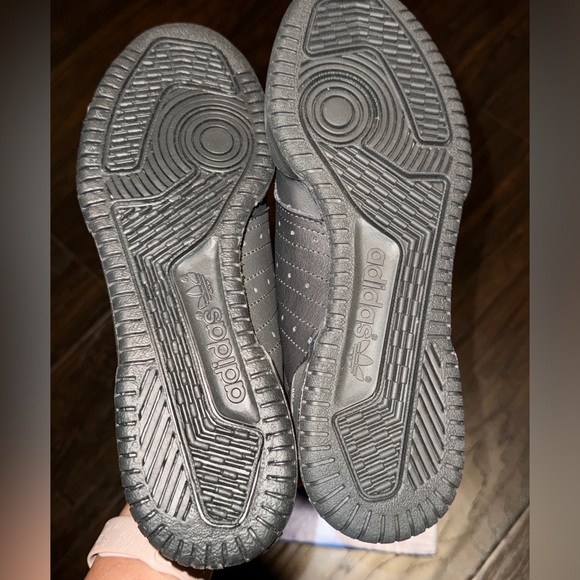 ⚫️ NWT! Adidas Yeezy Powerphrase Calabasas Sneakers - Picture 11 of 16